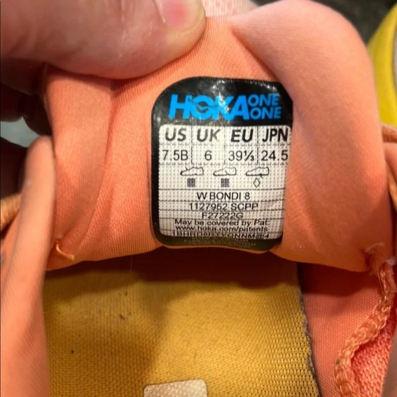 HOKA Bondi 8 Women’s Running Shoes, Size 7.5B - Picture 8 of 8